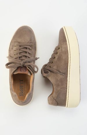 Born Mira Sneakers