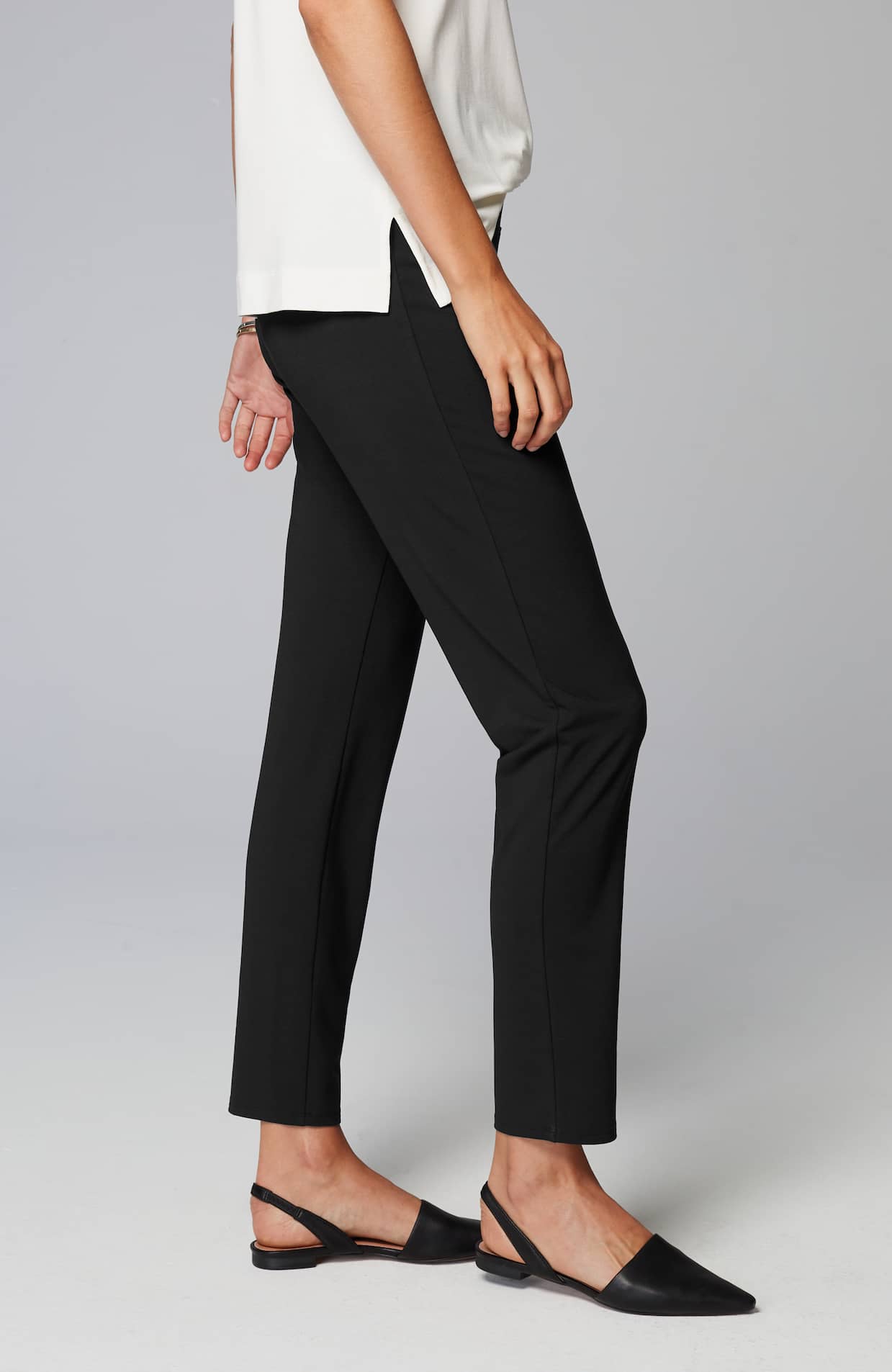 302001_780_SIDE.jpg