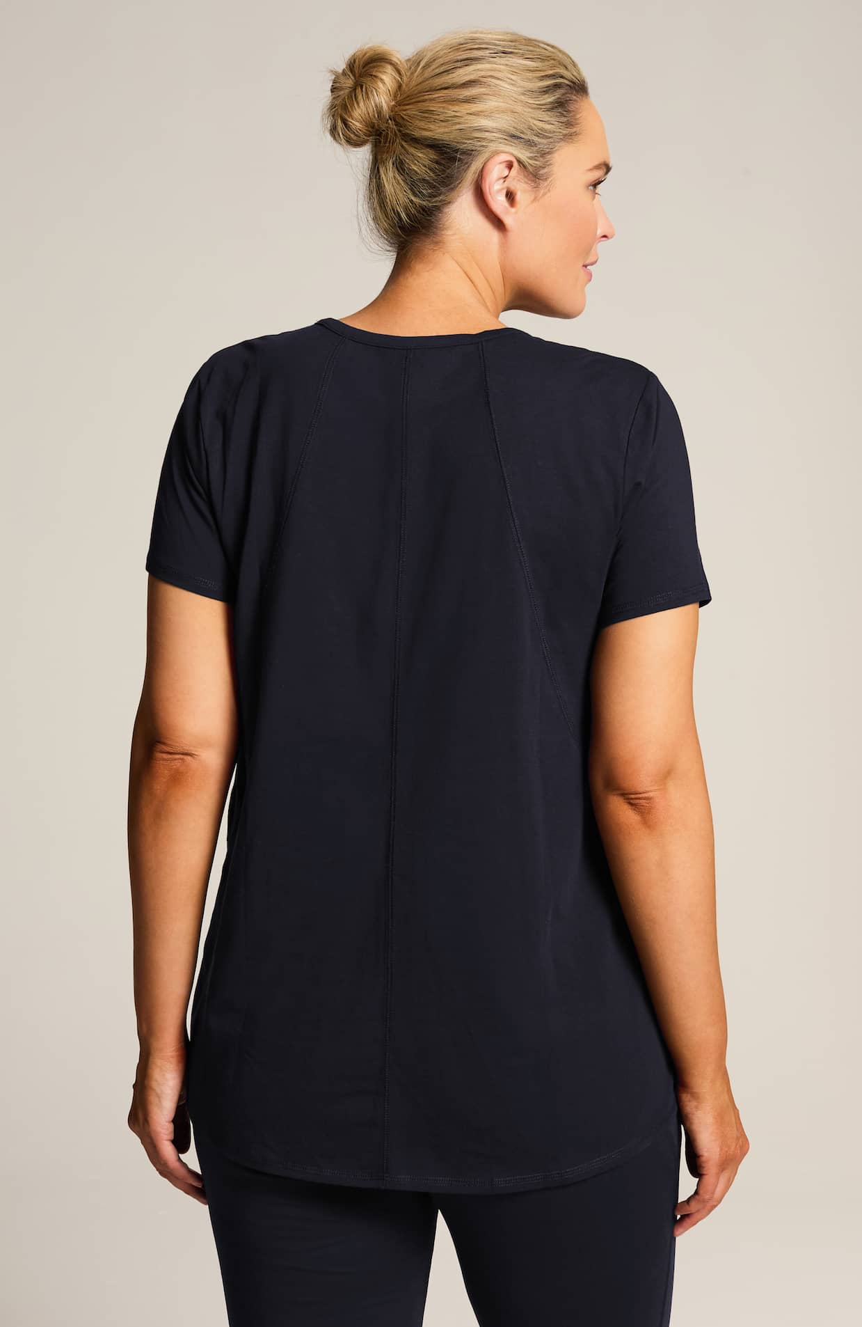 315071_20M_BACK.jpg