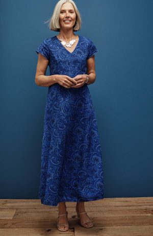 Linen V-Neck Maxi Dress
