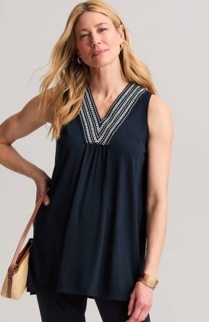 Embroidered Sleeveless Tunic
