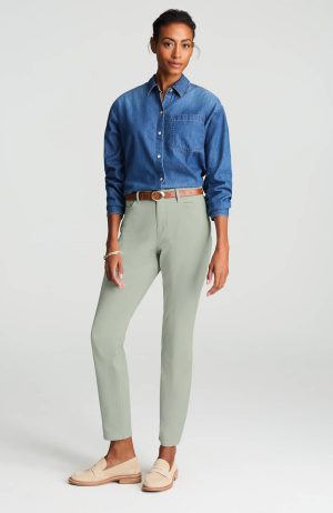 Curvy-Fit Authentic Slim-Leg Jeans