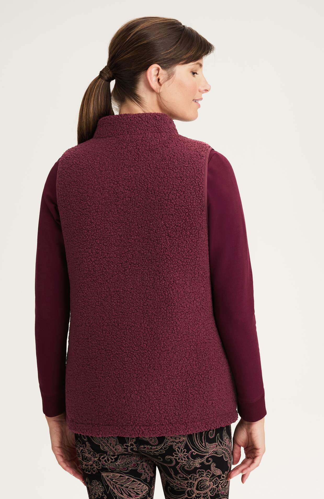 330991_281_BACK.jpg