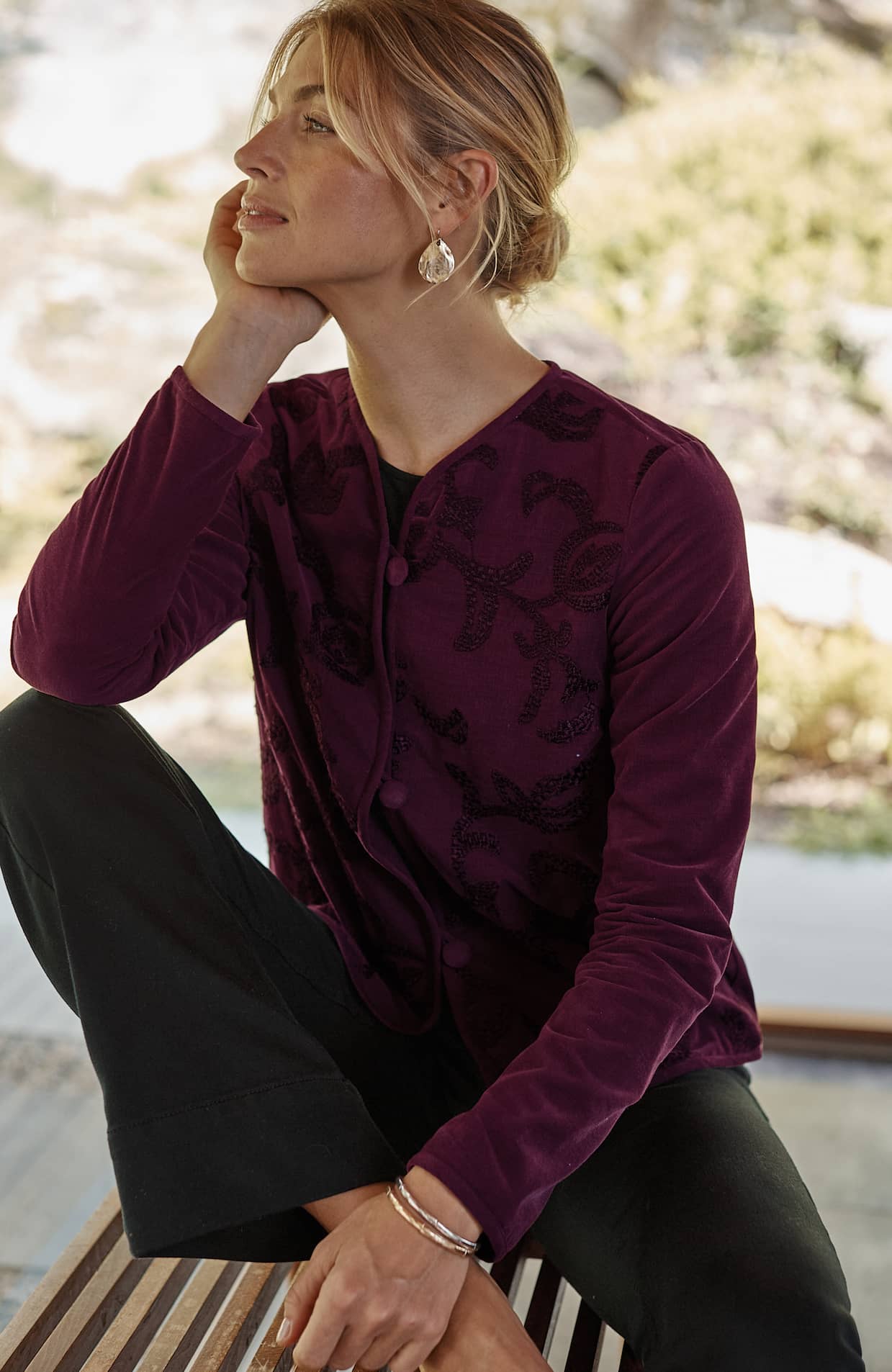 331471_9KA.jpg