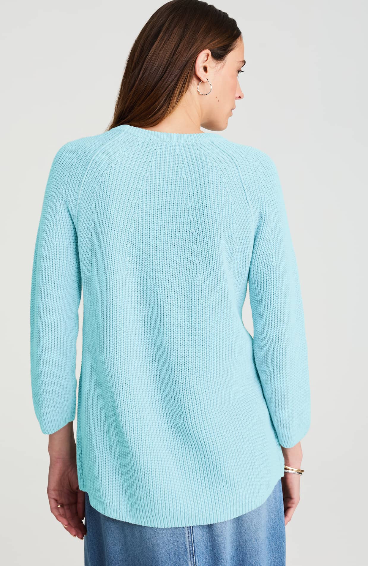 334671_10F_BACK.jpg