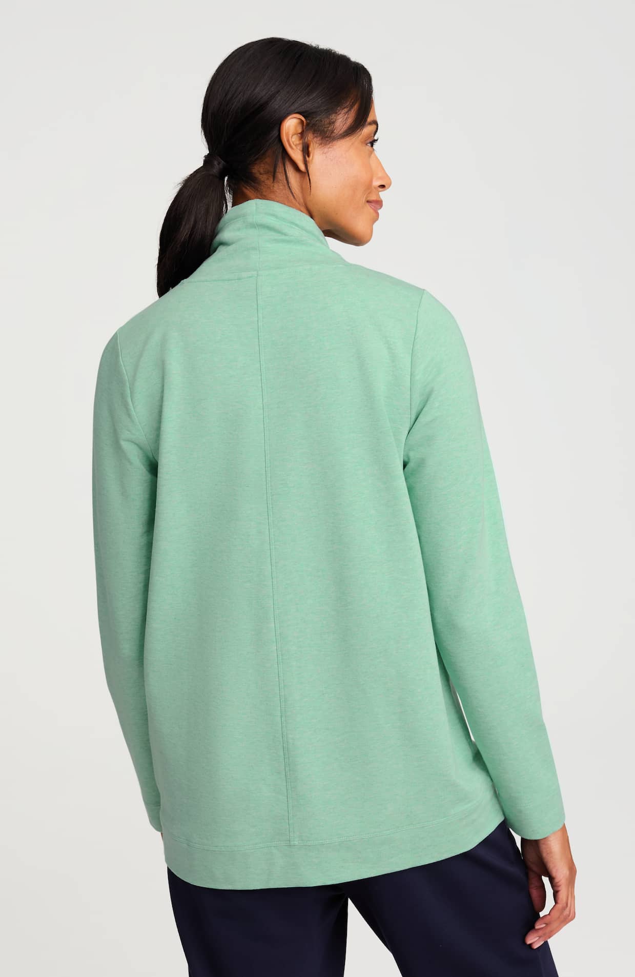 334791_KIU_BACK.jpg
