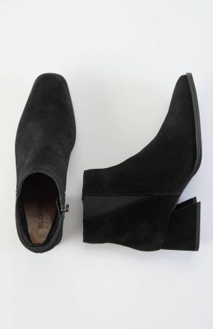 Blondo Waterproof Mckinzie Boots