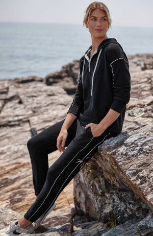 Fit Cozy Contrast-Trimmed Joggers