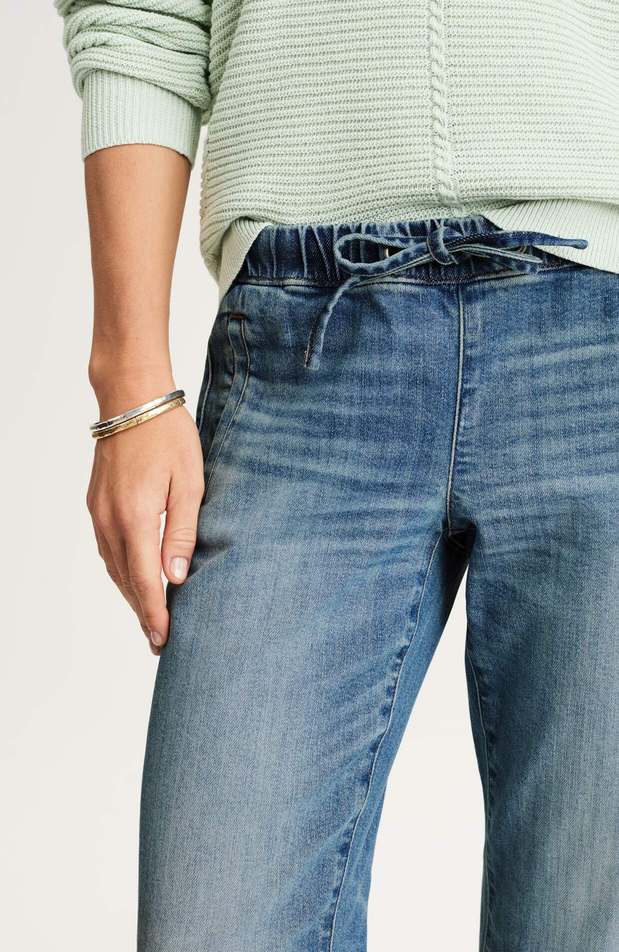 338101_7TN_DETAIL.jpg