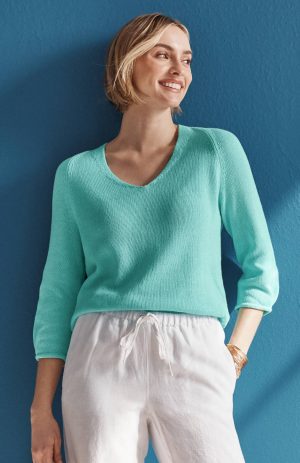 Lightweight Raglan-Sleeve Sweater