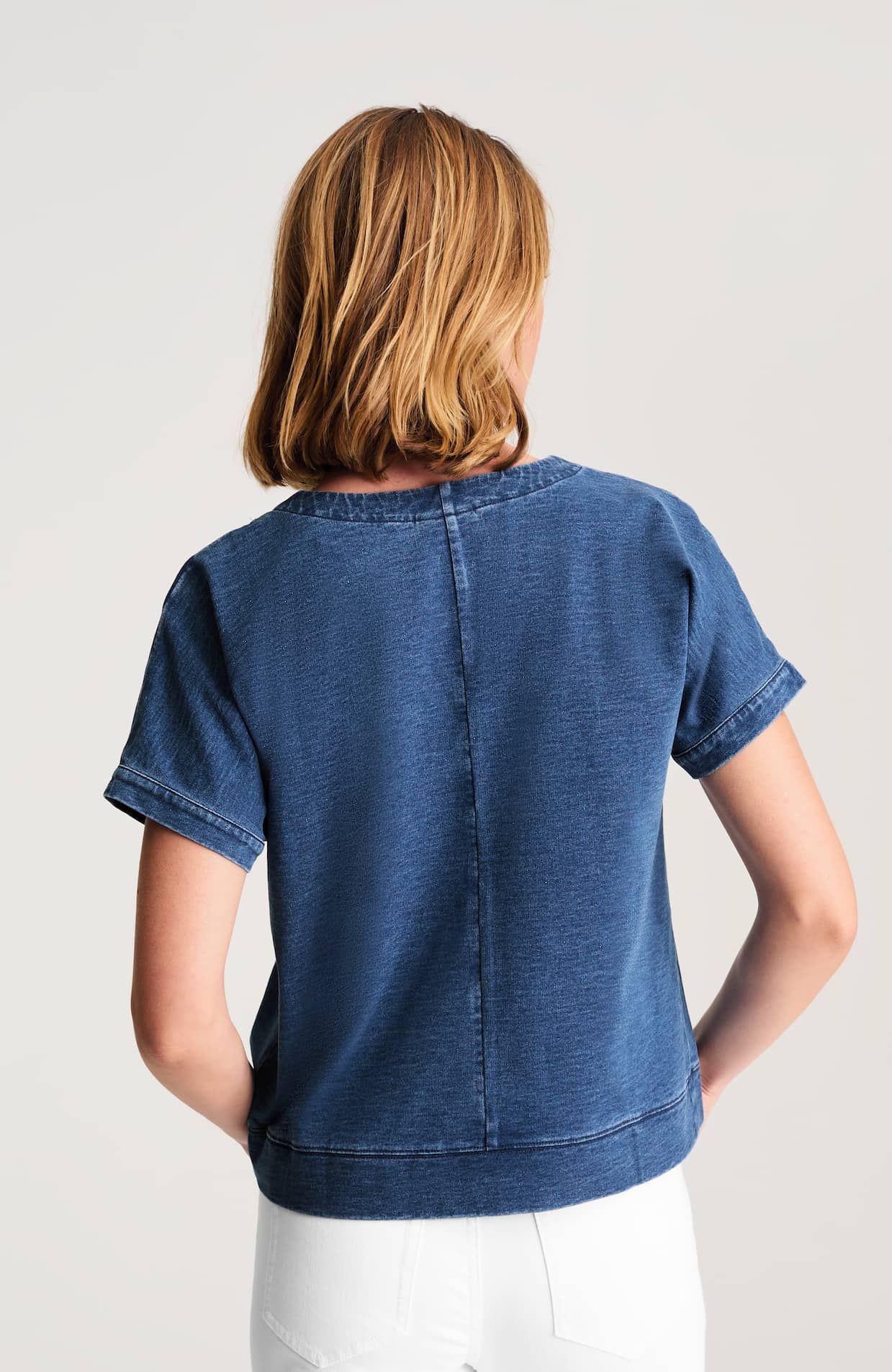 354411_BZ7_BACK.jpg